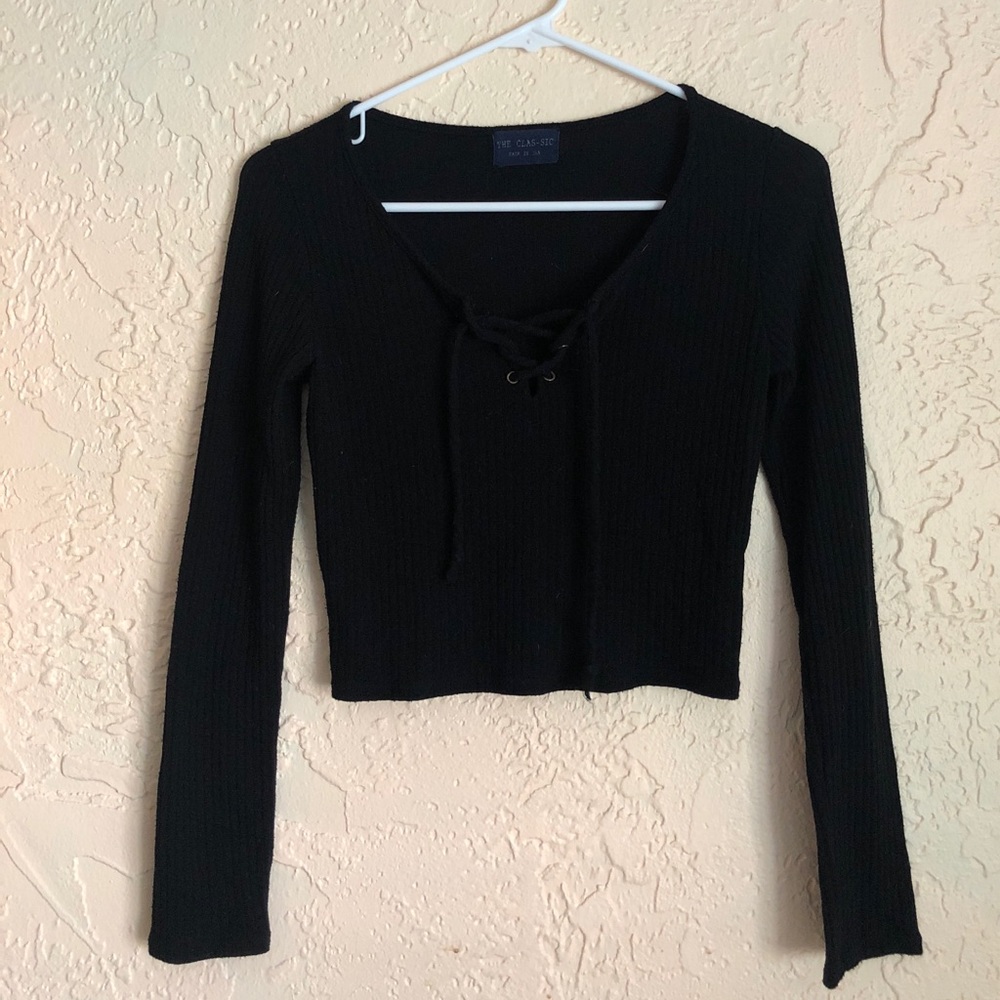 Cropped Long Sleeve Tee